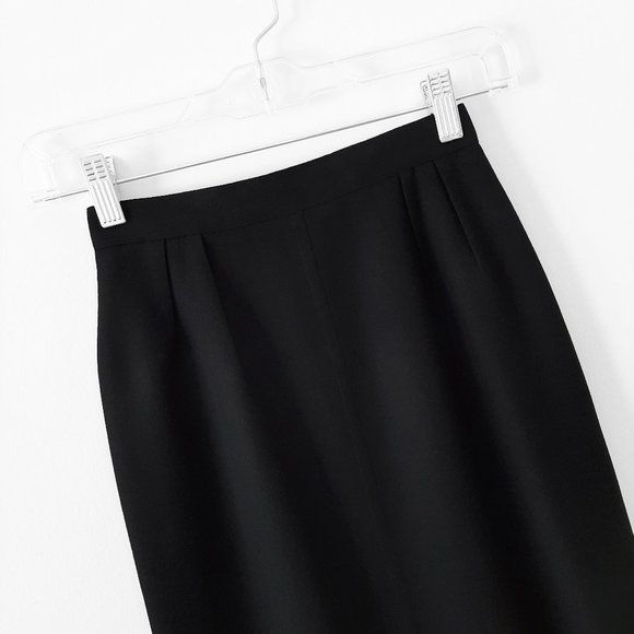 Jones New York Black Blazer and Skirt Set - Picture 8 of 14